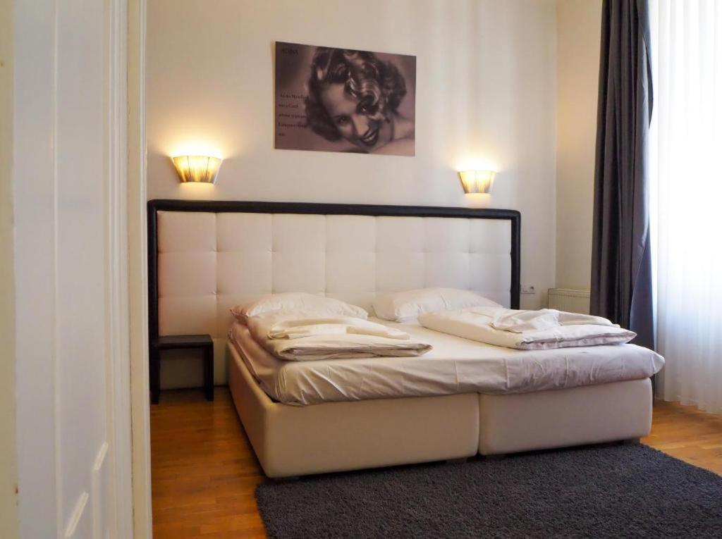 Aparthotel Charles Bridge Premium Residence 4*